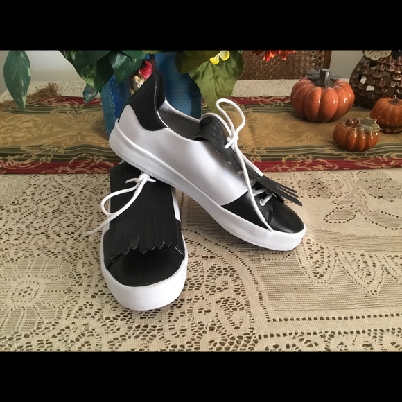 CREATIVE RECREATION BLACK /WHITE  SHOES NWOT - Picture 2 of 8